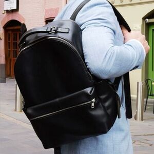 HIDES Canada Top Grain Leather Backpack Rucksack